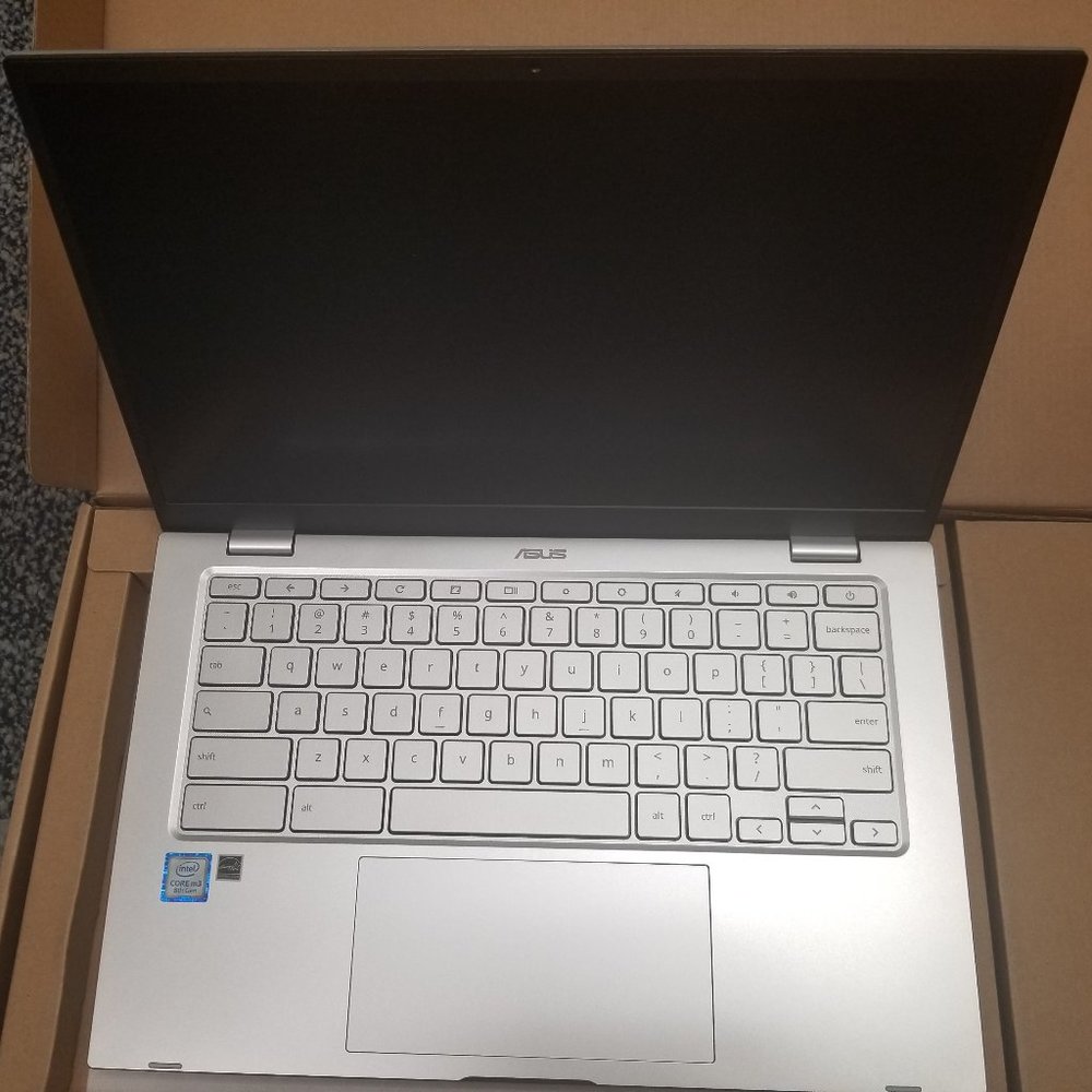 ASUS Chromebook C425T, Silver, 14" Screen